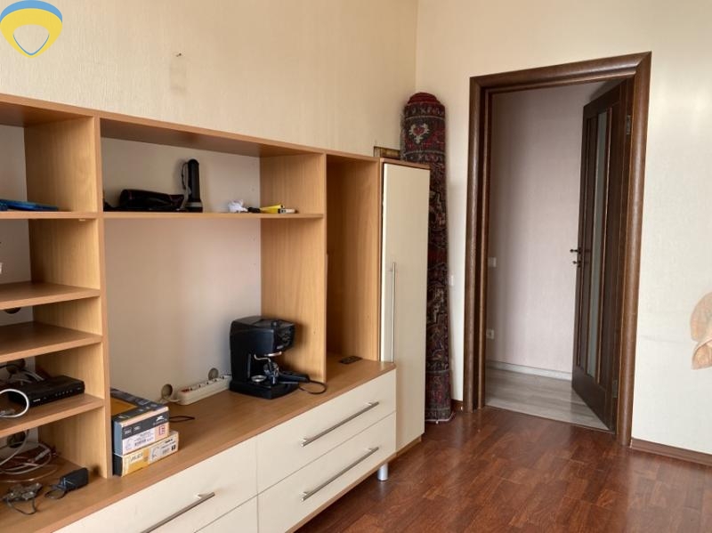 продажа двухкомнатной квартиры номер A-173637 в Приморском районе, фото номер 9